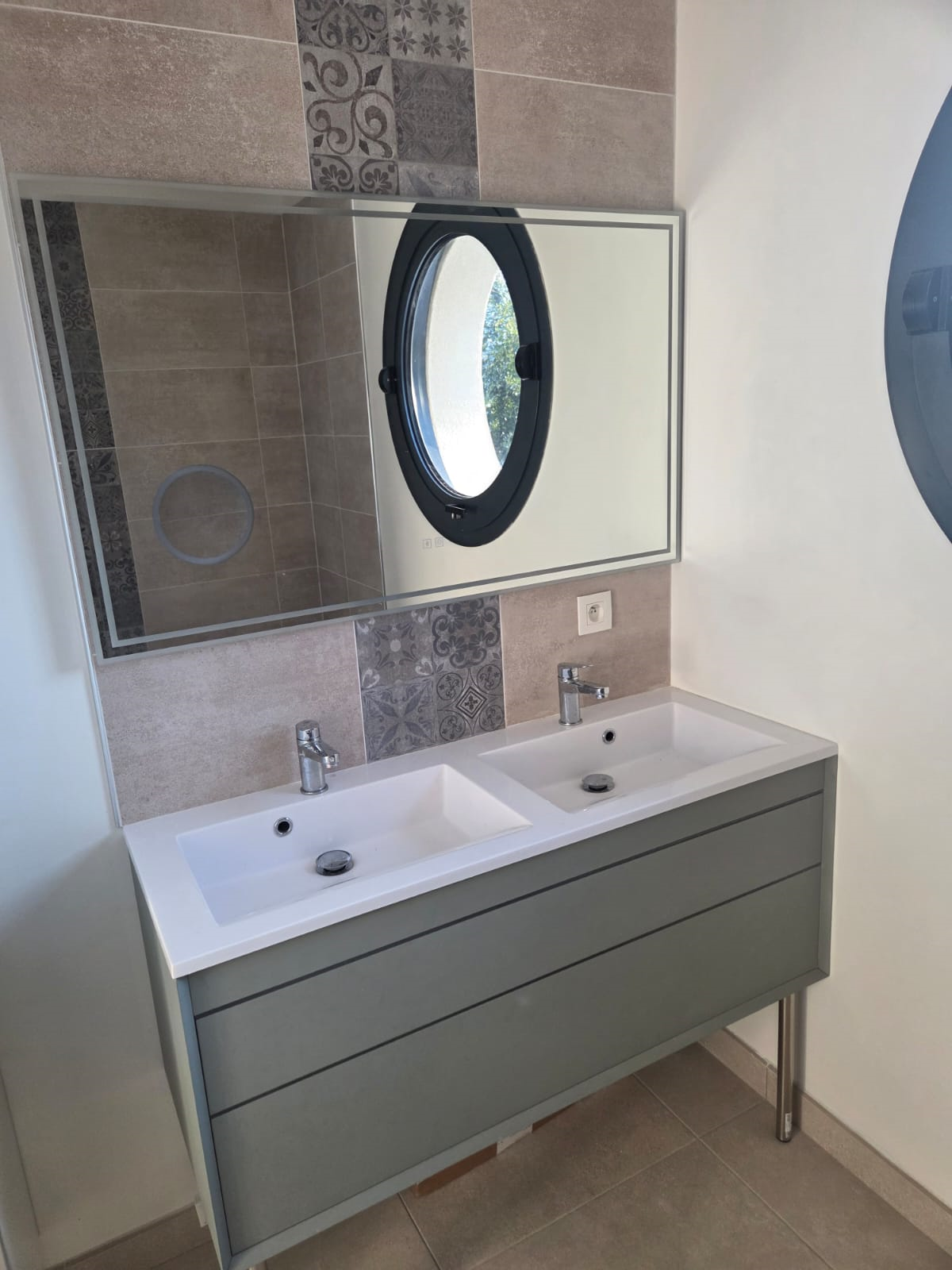 Salle de bain 1